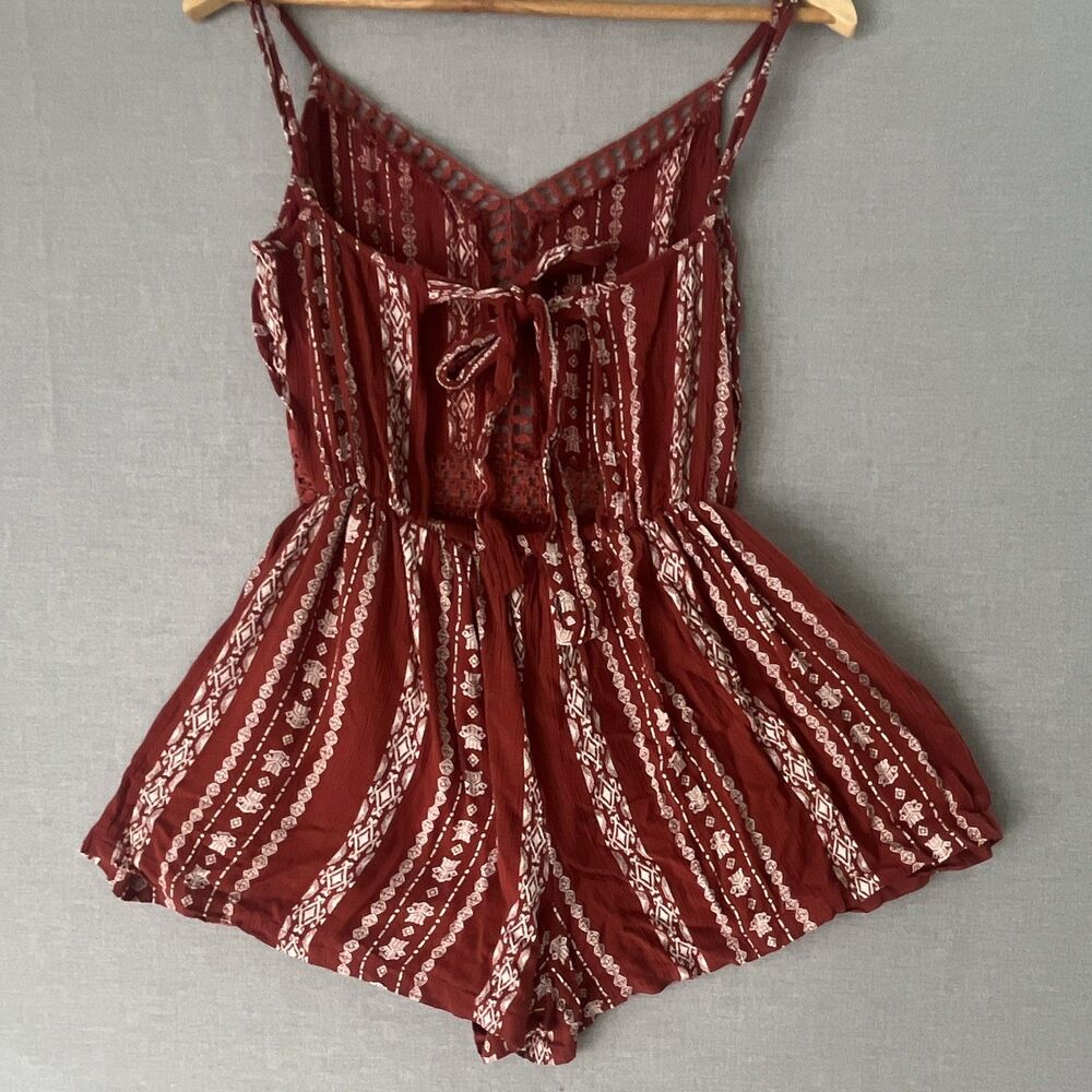 Angie Red Geometric Rayon Romper Crochet Waist V-Neck Tie, Size S - Picture 2 of 9